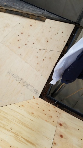 屋根の雨漏り修理工事