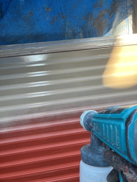 屋根と外壁塗装工事