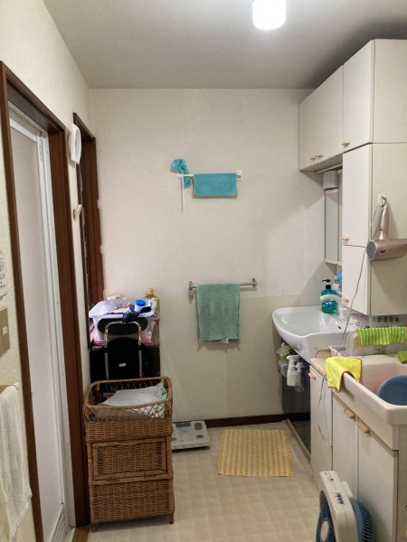 洗面所内装リフォーム工事