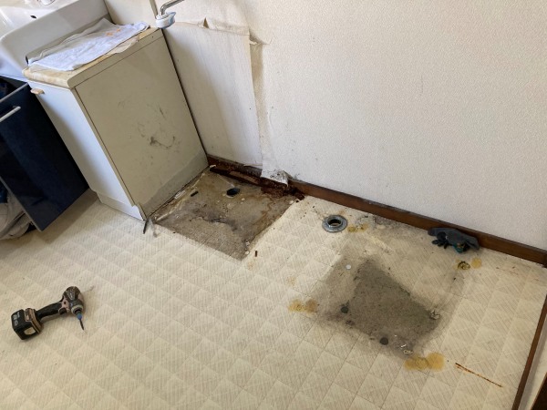 洗面所内装リフォーム工事