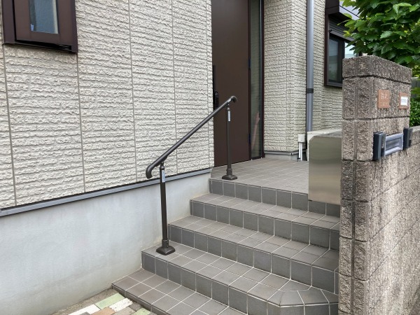 手摺り取付工事