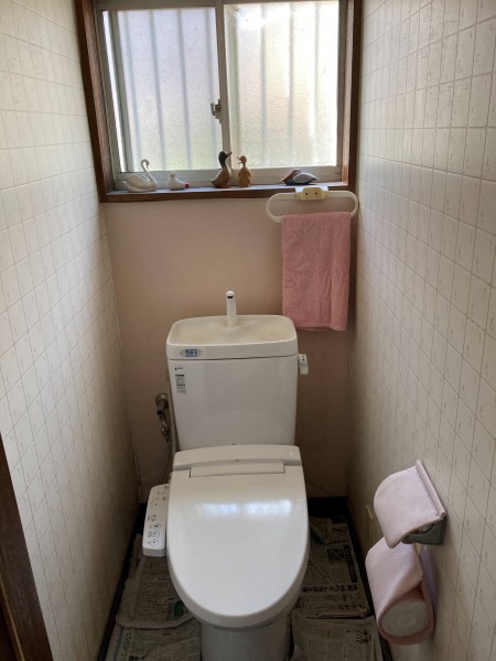 水回りリフォーム工事
トイレリフォーム工事