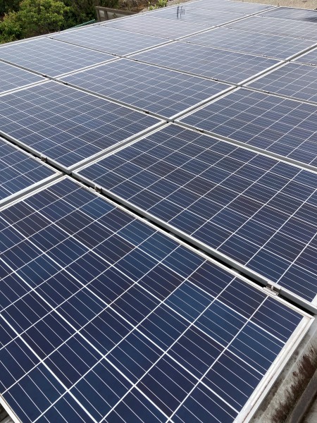 太陽光パネル洗浄工事