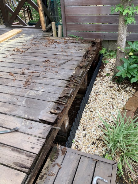 デッキ修理工事