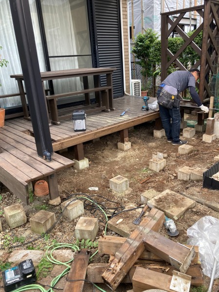 デッキ修理工事